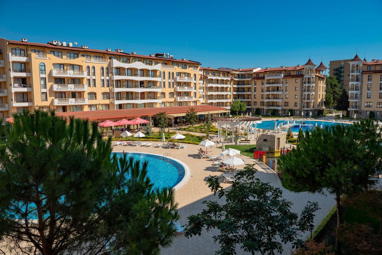 סאני ביץ' Menada Royal Sun Apartments מראה חיצוני תמונה