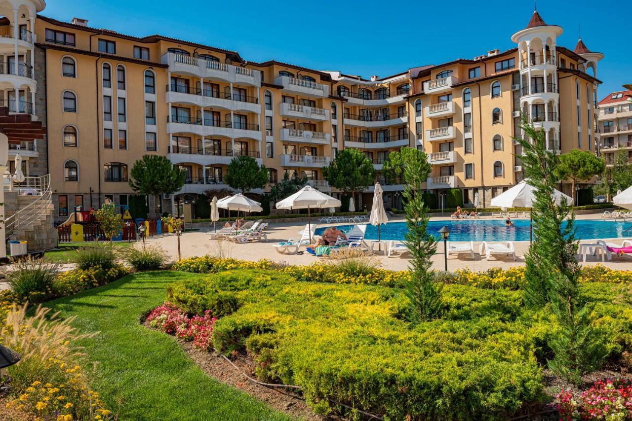 סאני ביץ' Menada Royal Sun Apartments מראה חיצוני תמונה