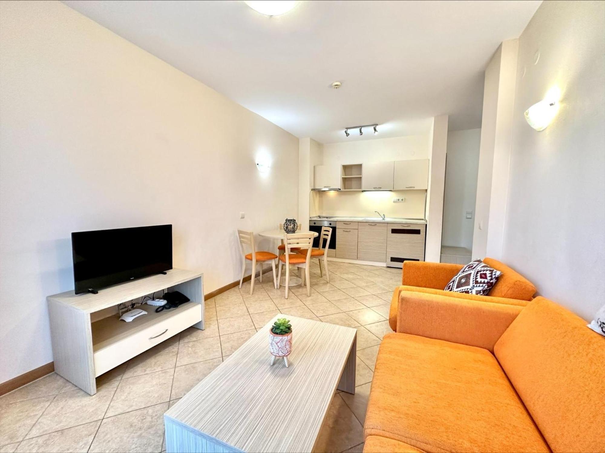 סאני ביץ' Menada Royal Sun Apartments מראה חיצוני תמונה