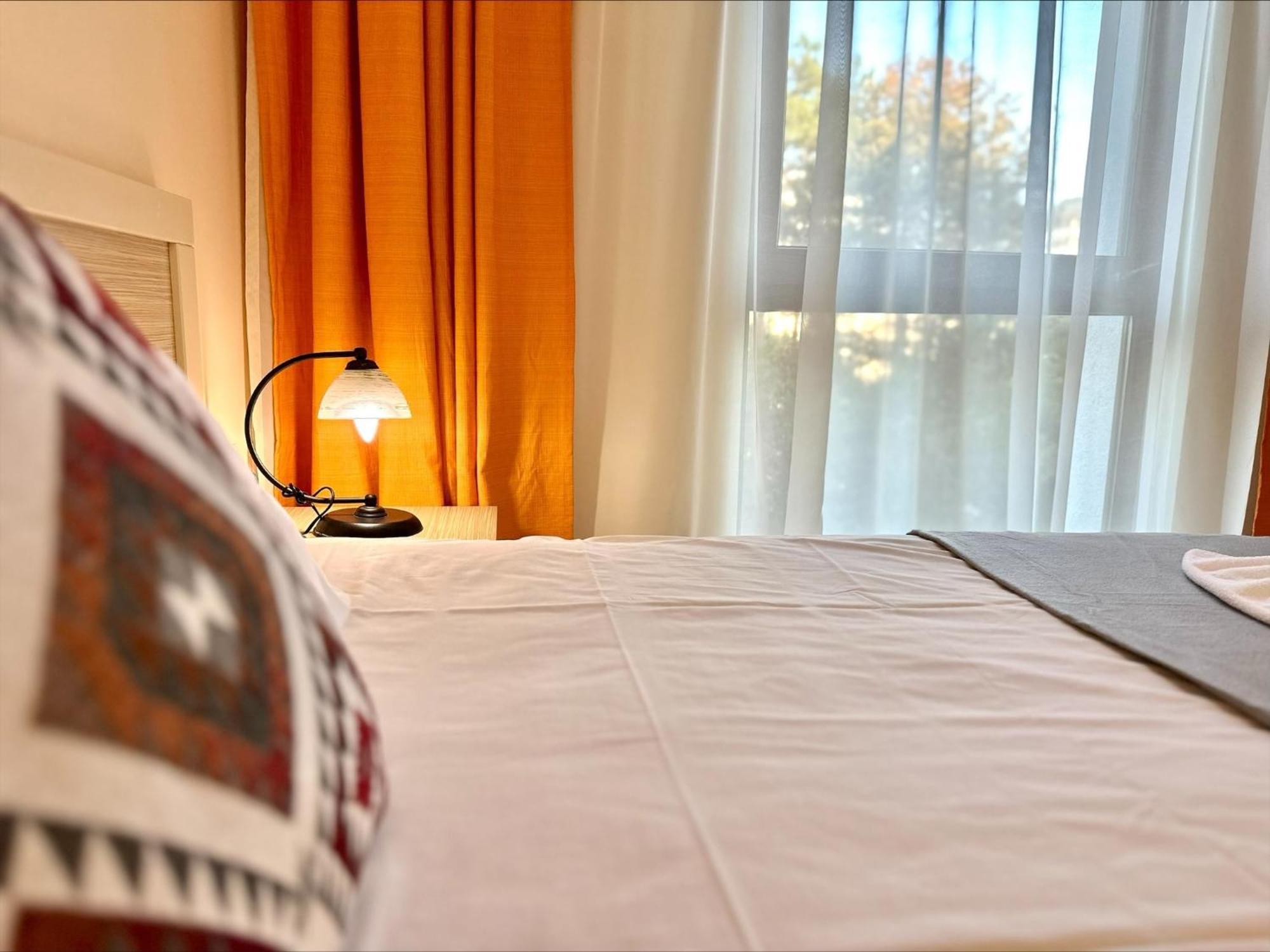 סאני ביץ' Menada Royal Sun Apartments מראה חיצוני תמונה
