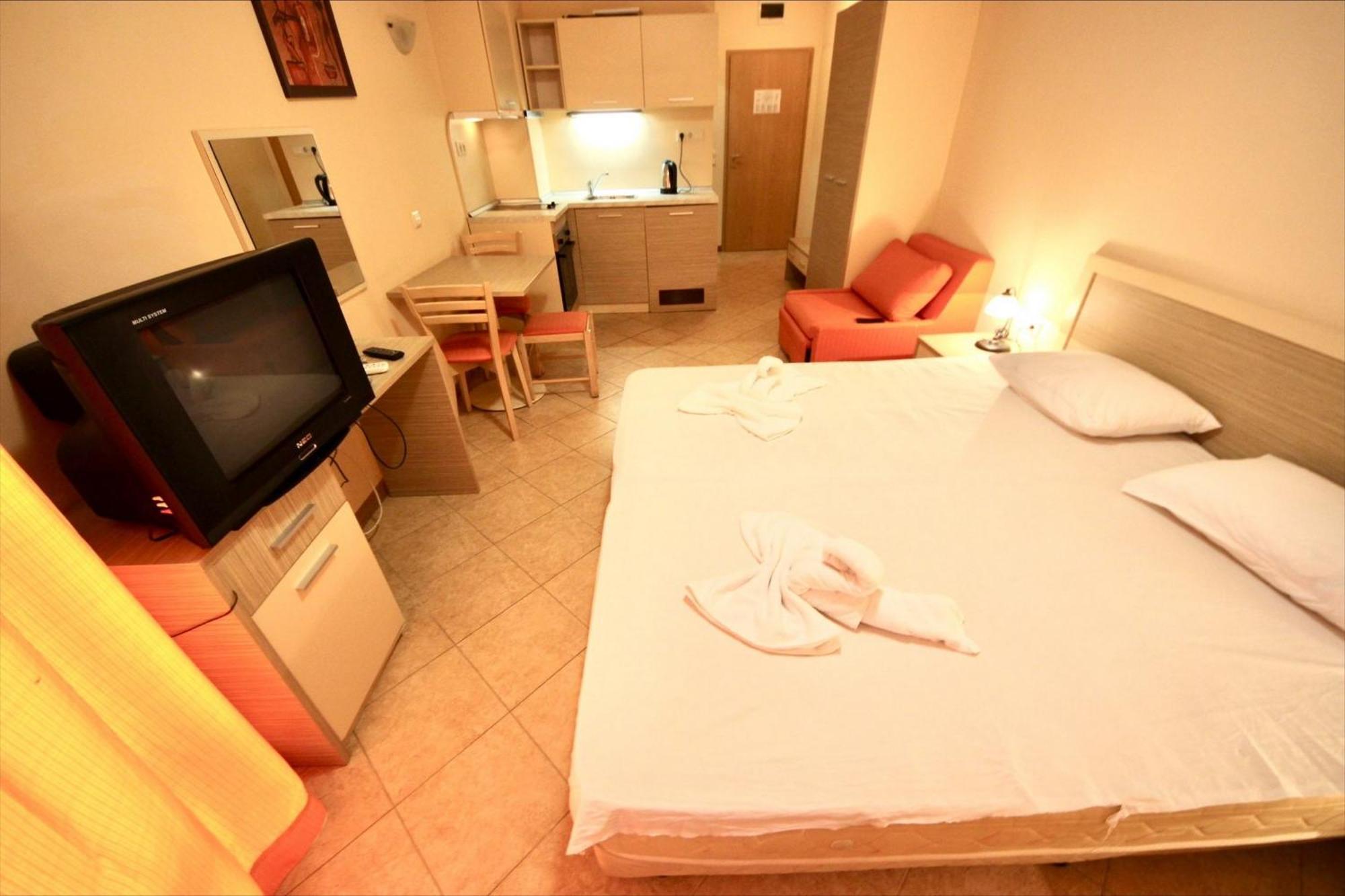 סאני ביץ' Menada Royal Sun Apartments חדר תמונה